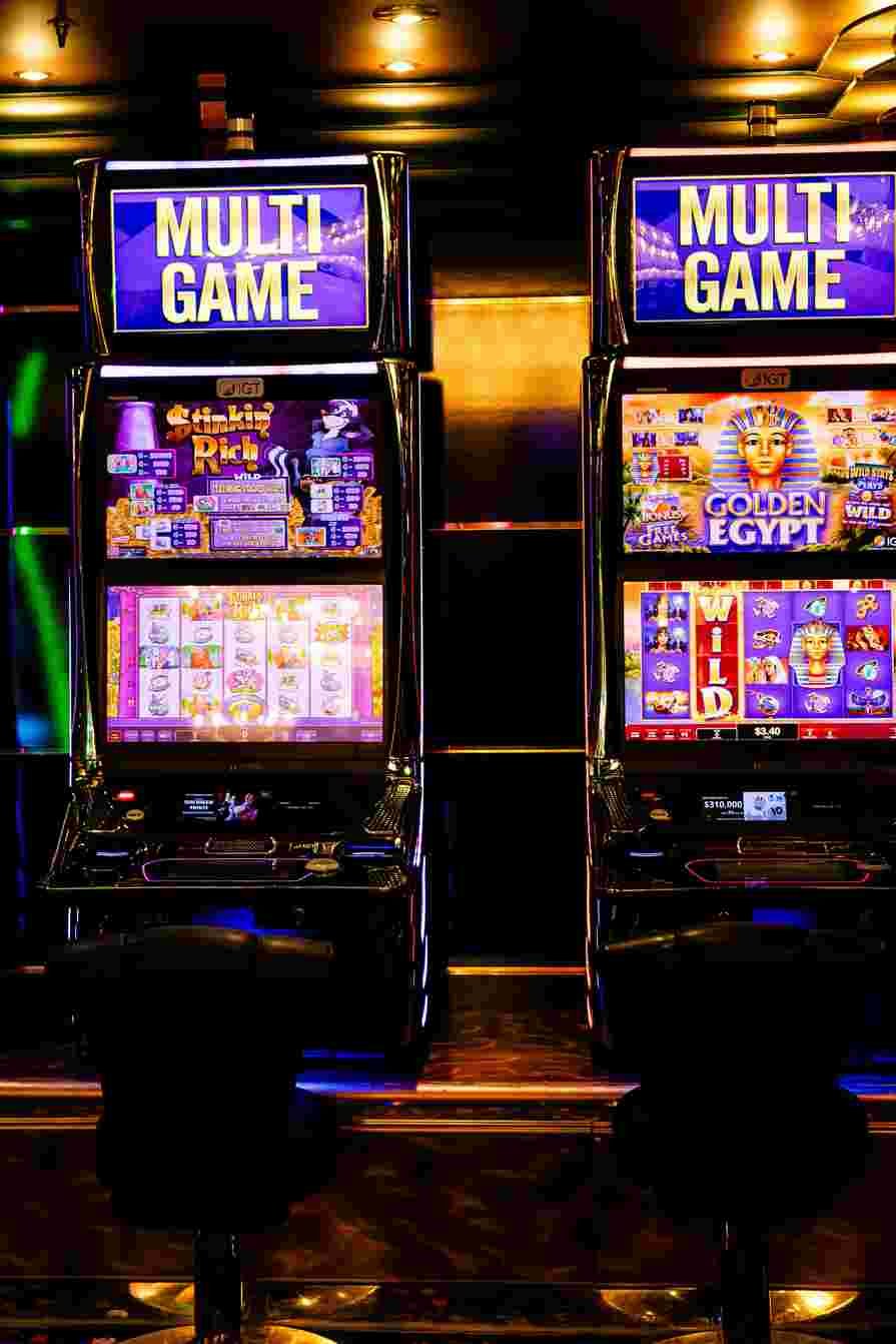 Royal Reels Casino: Is It Illegal and What You Need to Know
